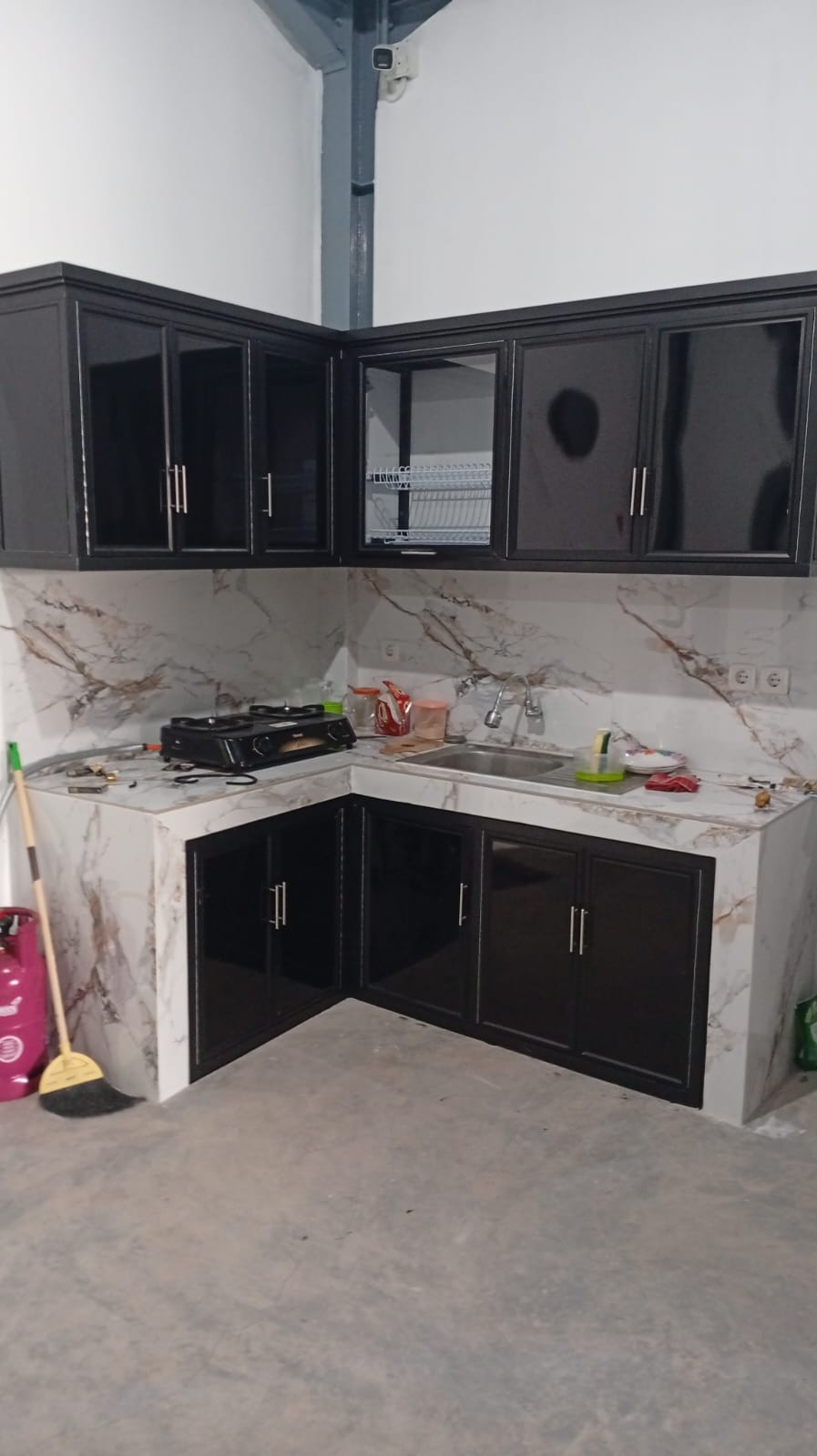Lemari Dapur Aluminium L (Kitchen Set)